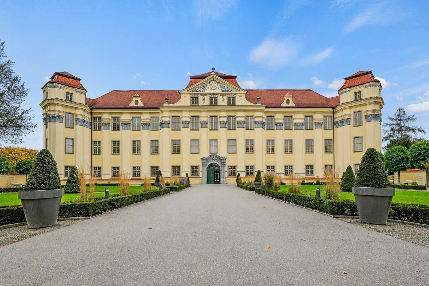 Golden Poodle Luxusappartment Am Neuen Schloss Tettang Tettnang Exterior foto